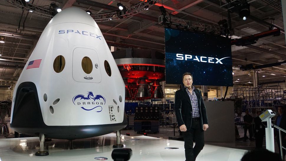 NASA планирует задействовать SpaceX для доставки астронавтов на МКС