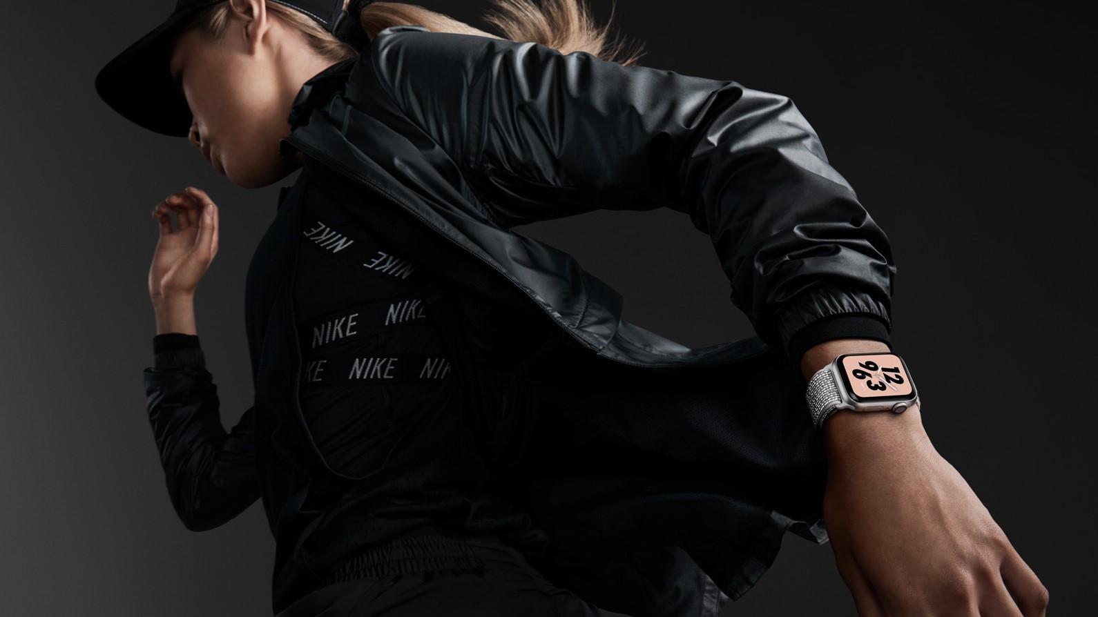 Apple Watch Nike+ Series 4 поступили в продажу