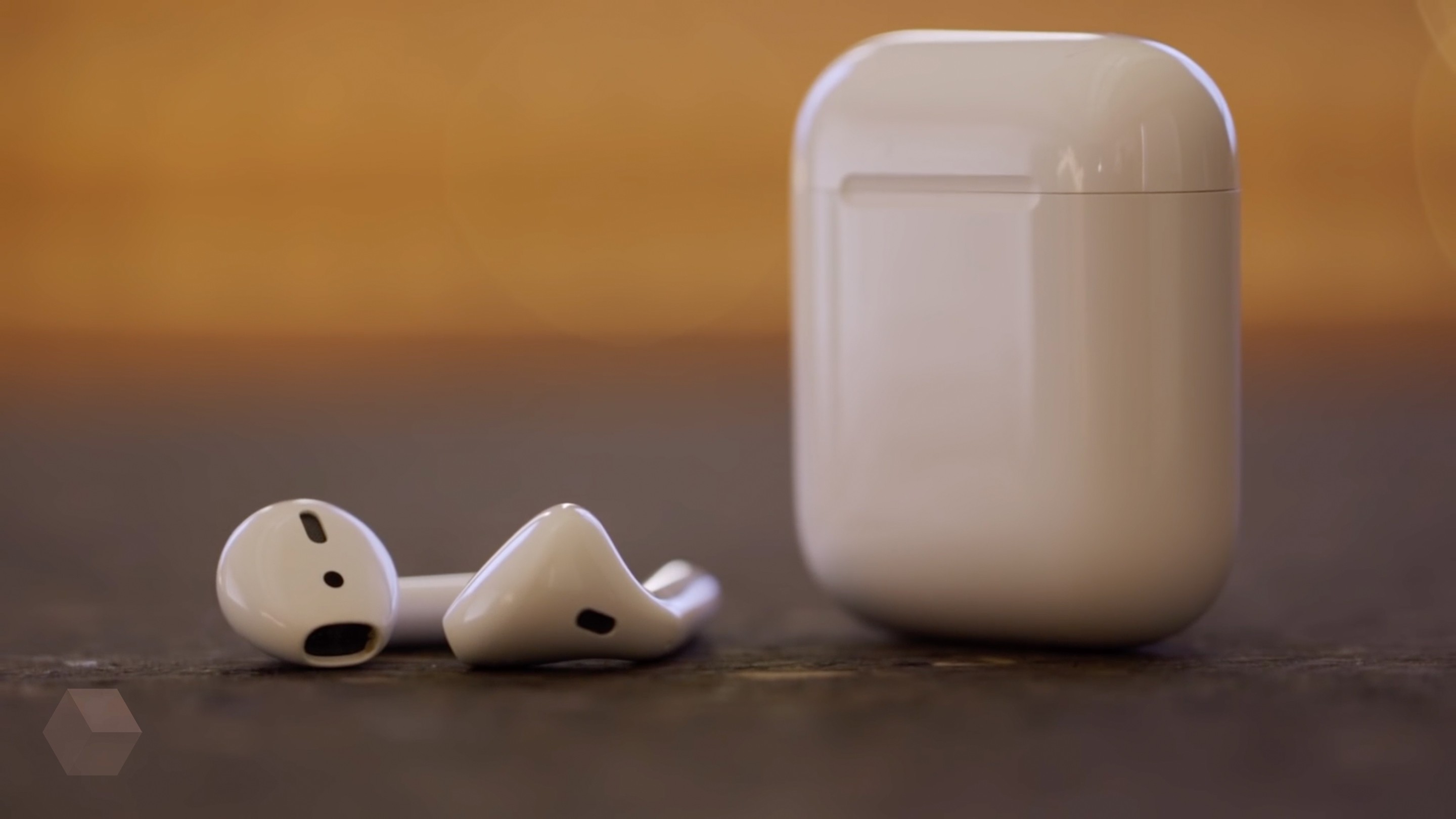 AirPods получат полезную функцию для слабослышащих