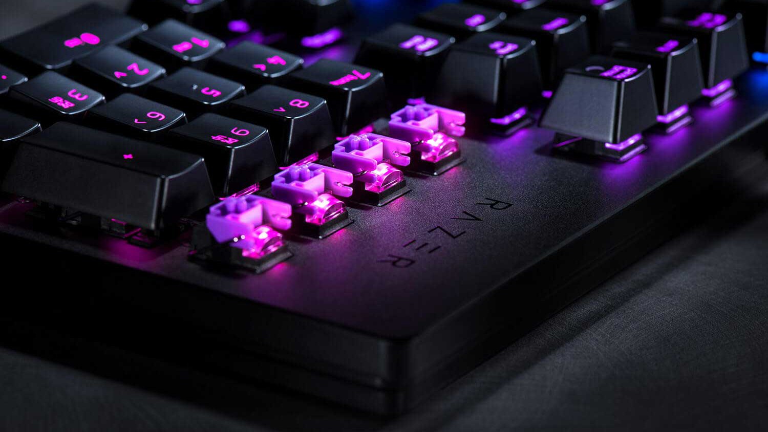 Razer выпустила клавиатуры с оптическими клавишами