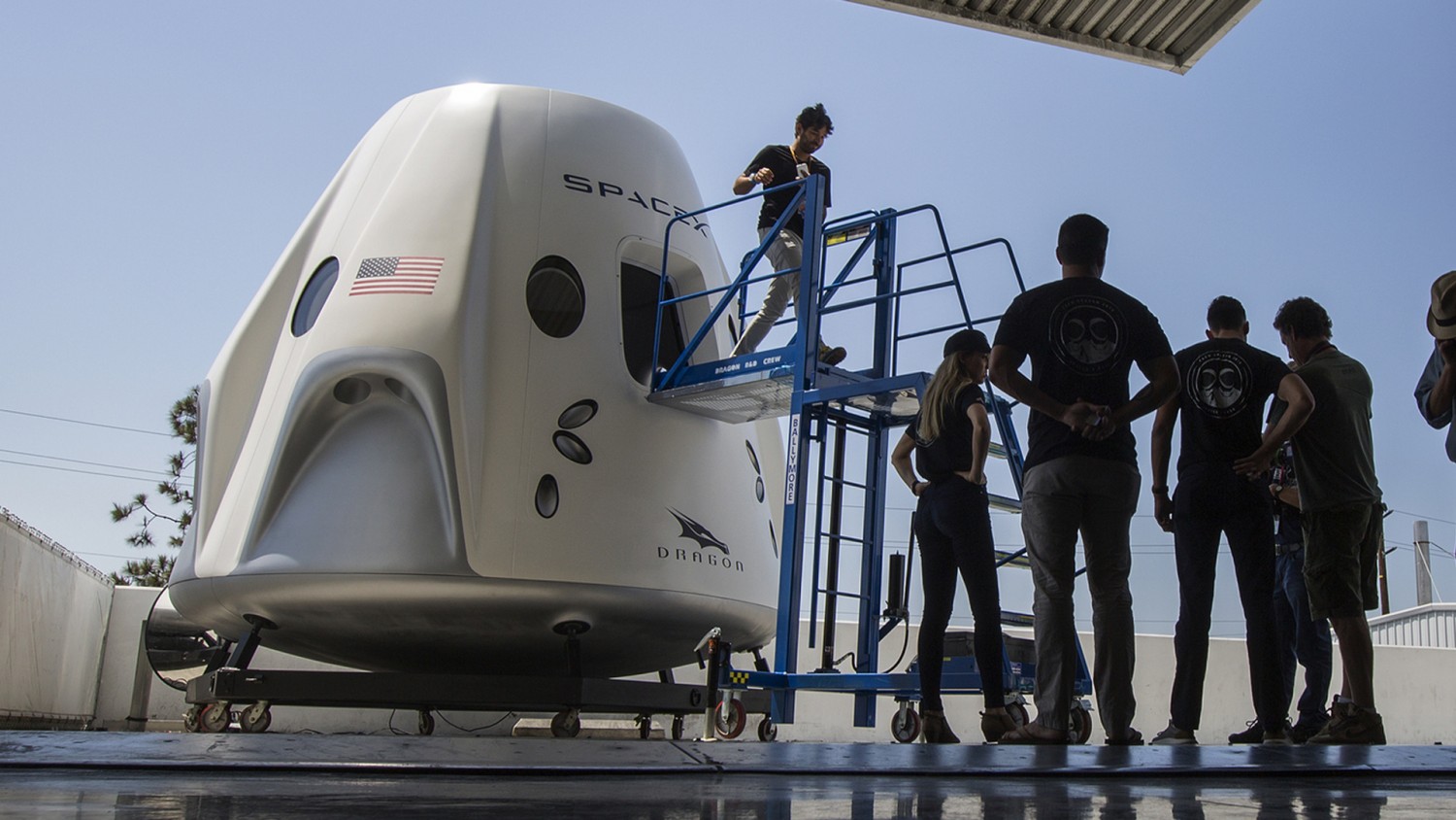 SpaceX провела неудачное испытание двигателей корабля Crew Dragon