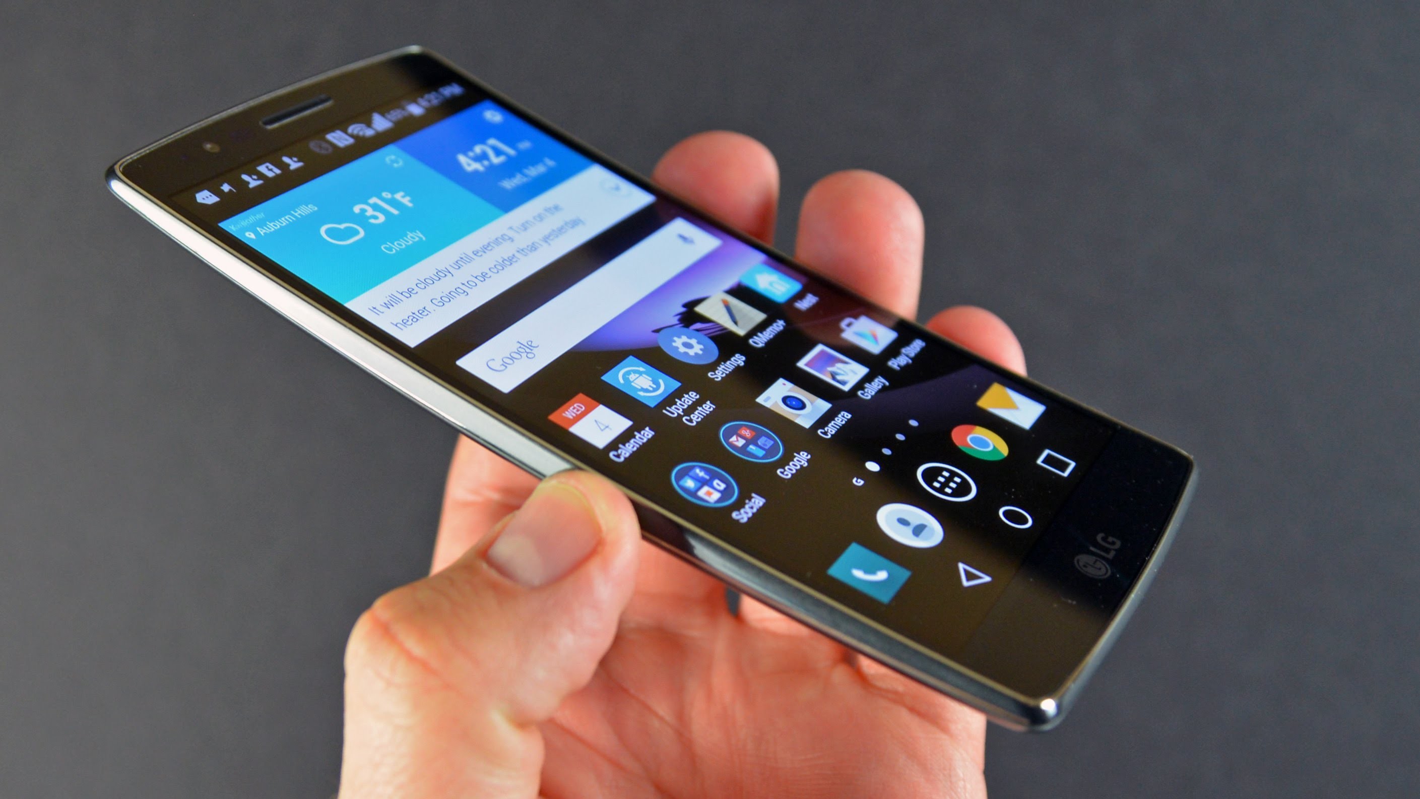 Huawei и LG регистрируют торговые марки складных смартфонов