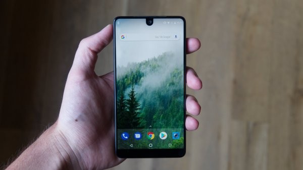 Essential Phone 2 может получить выдвижную камеру