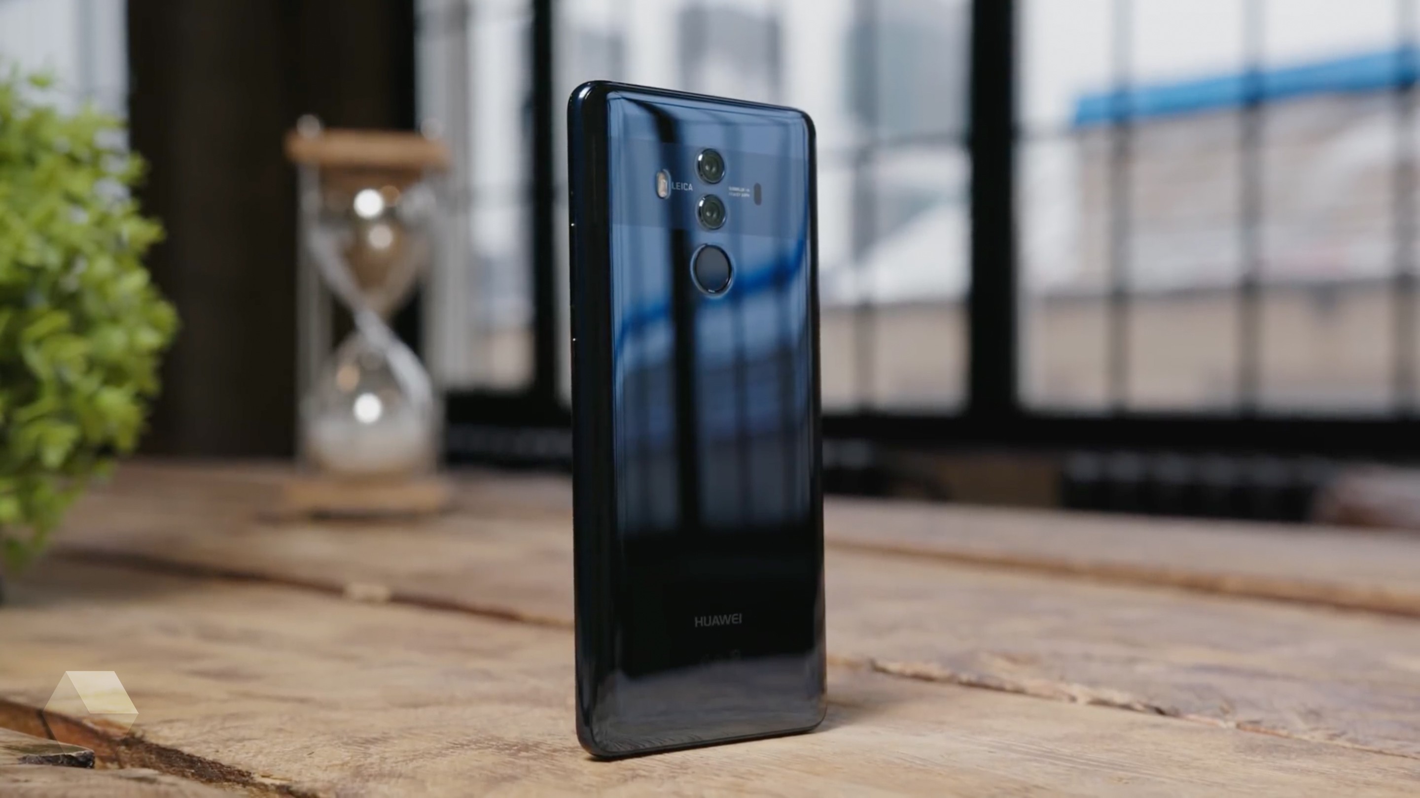 Huawei обновила возможности камер Mate 10 и Mate 10 Pro