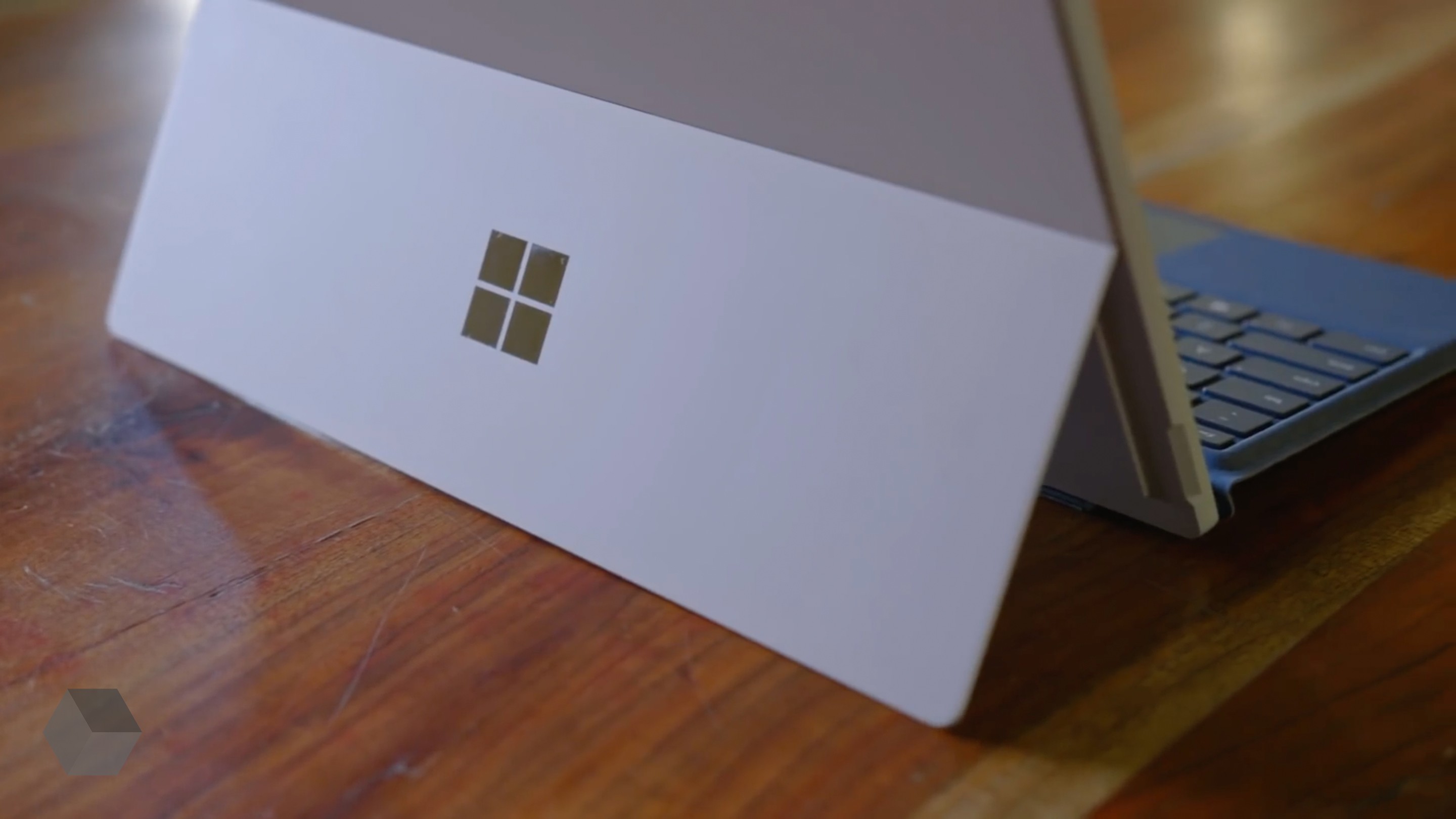 Фотографии Surface Pro 6: ничего не изменилось