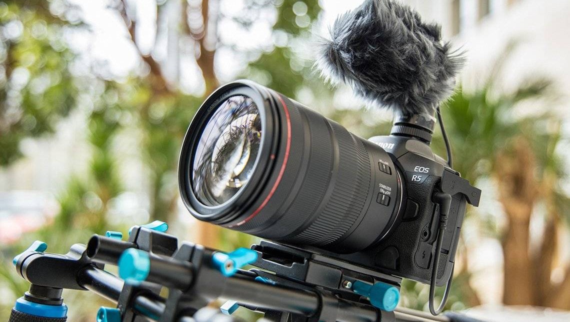 Canon EOS R5 — первая в мире камера с записью 8K в 30 fps в 12-битном цвете с кодеком H.264