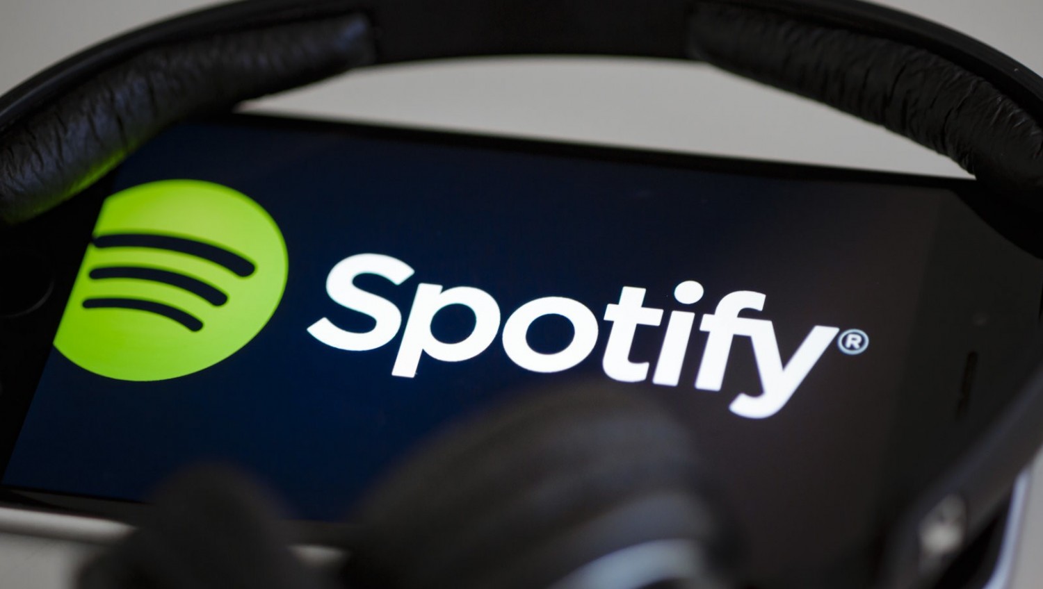 Spotify будет отслеживать местоположение пользователей семейной подписки