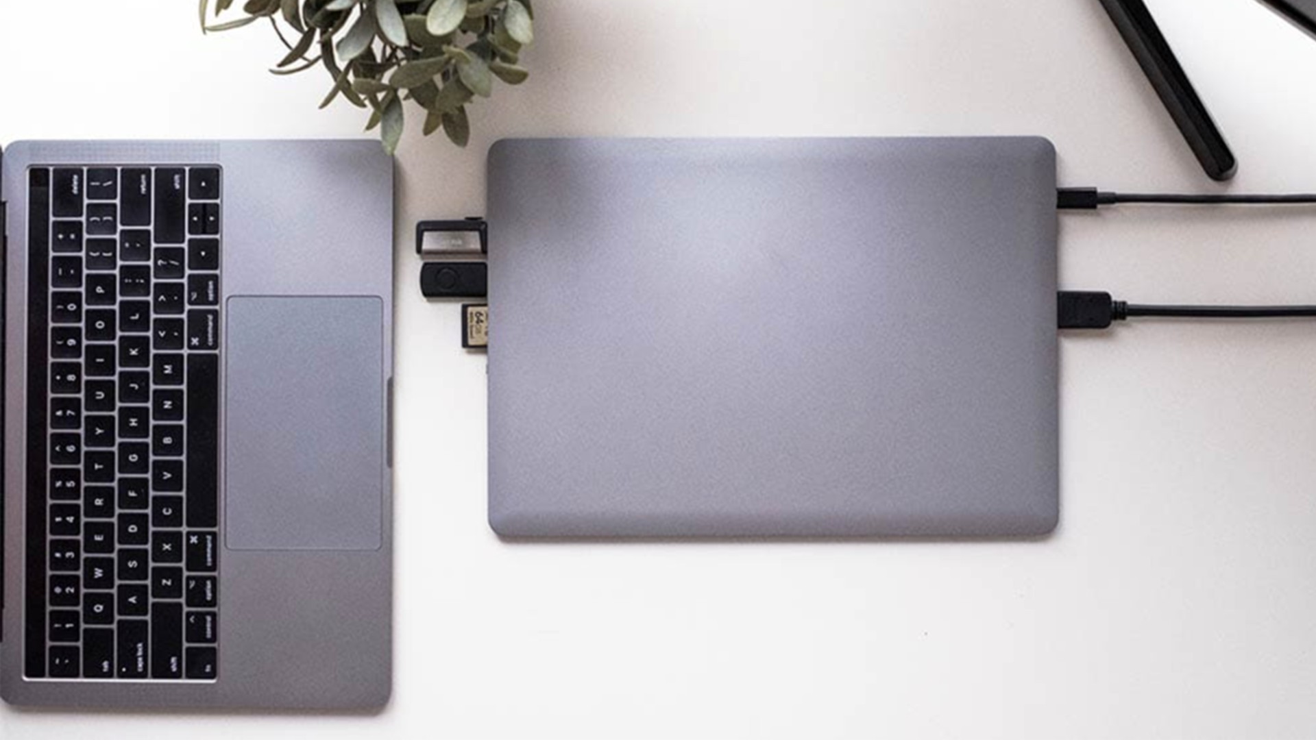 Linedock для MacBook: жёсткий диск, зарядное устройство и док-станция