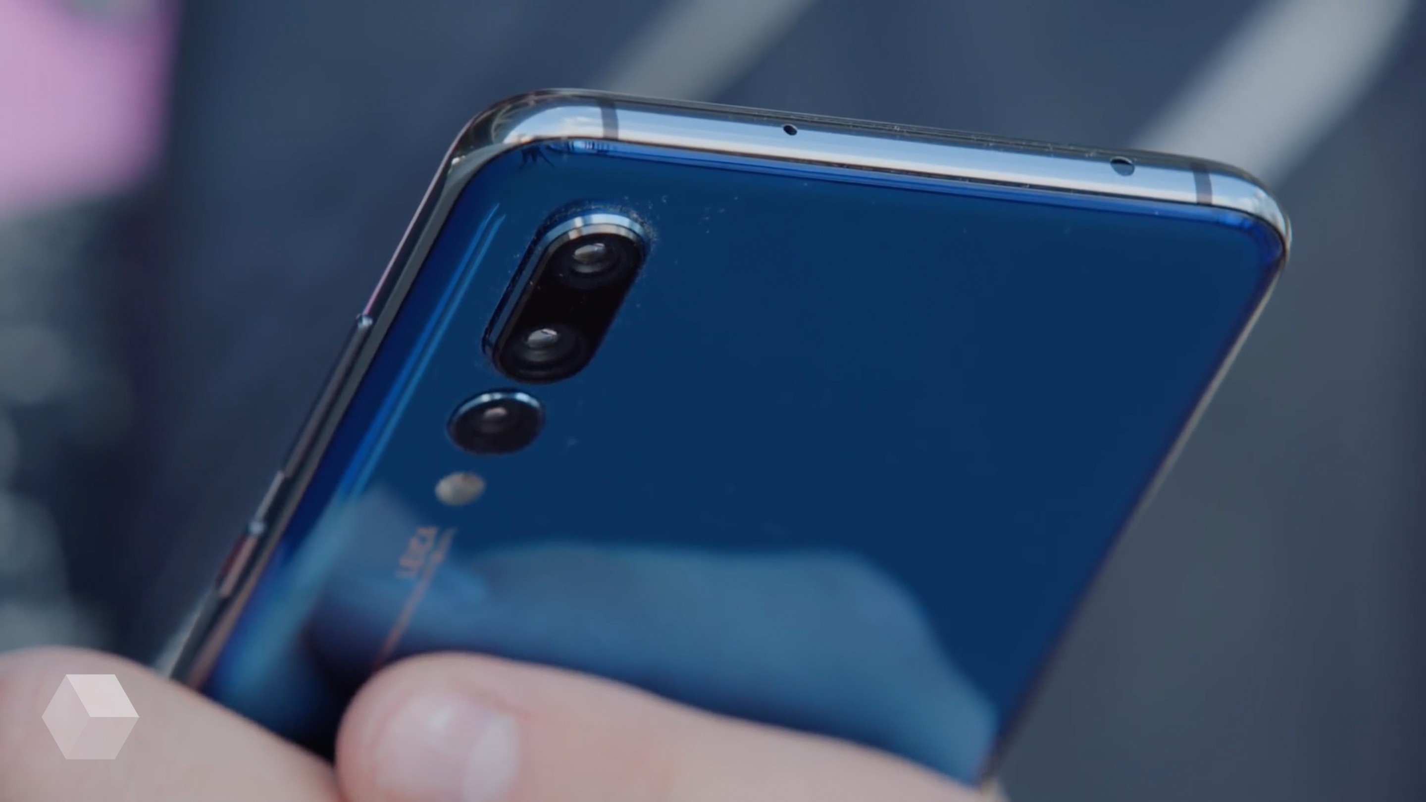 Новый рендер Huawei P30 Pro с 10-кратным оптическим зумом