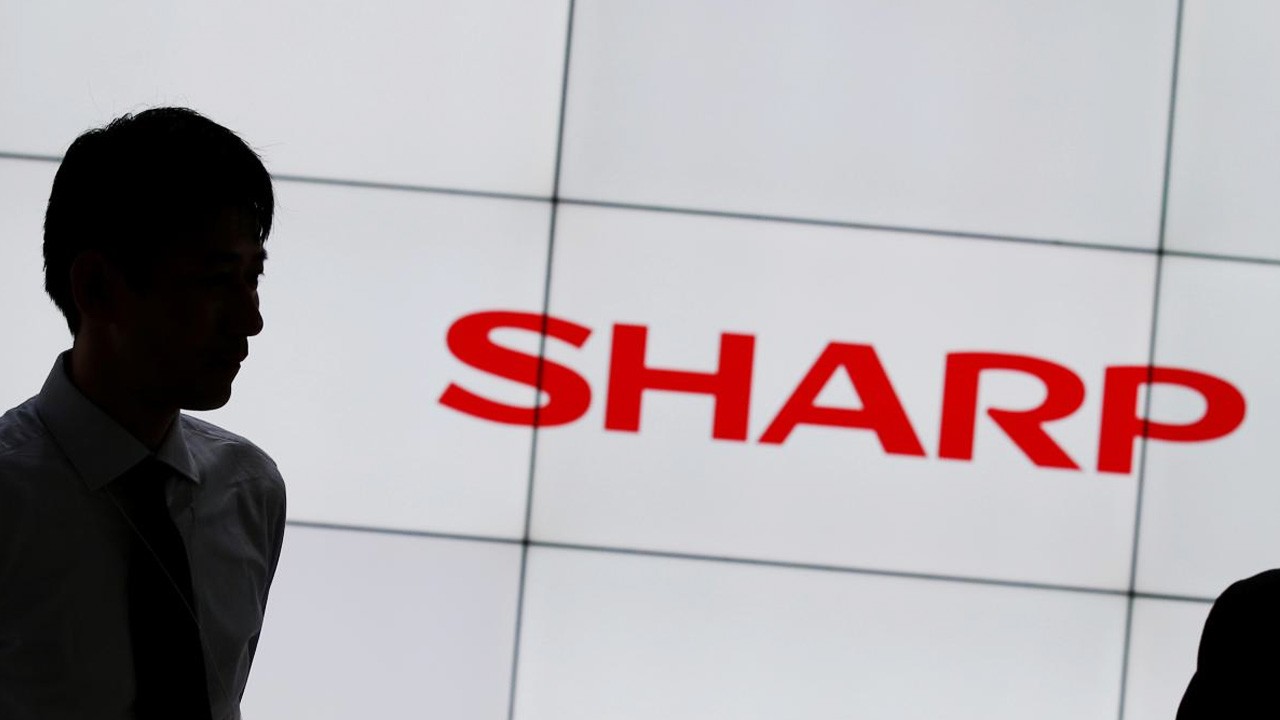 Какие телефоны ждать от Sharp в 2018 году