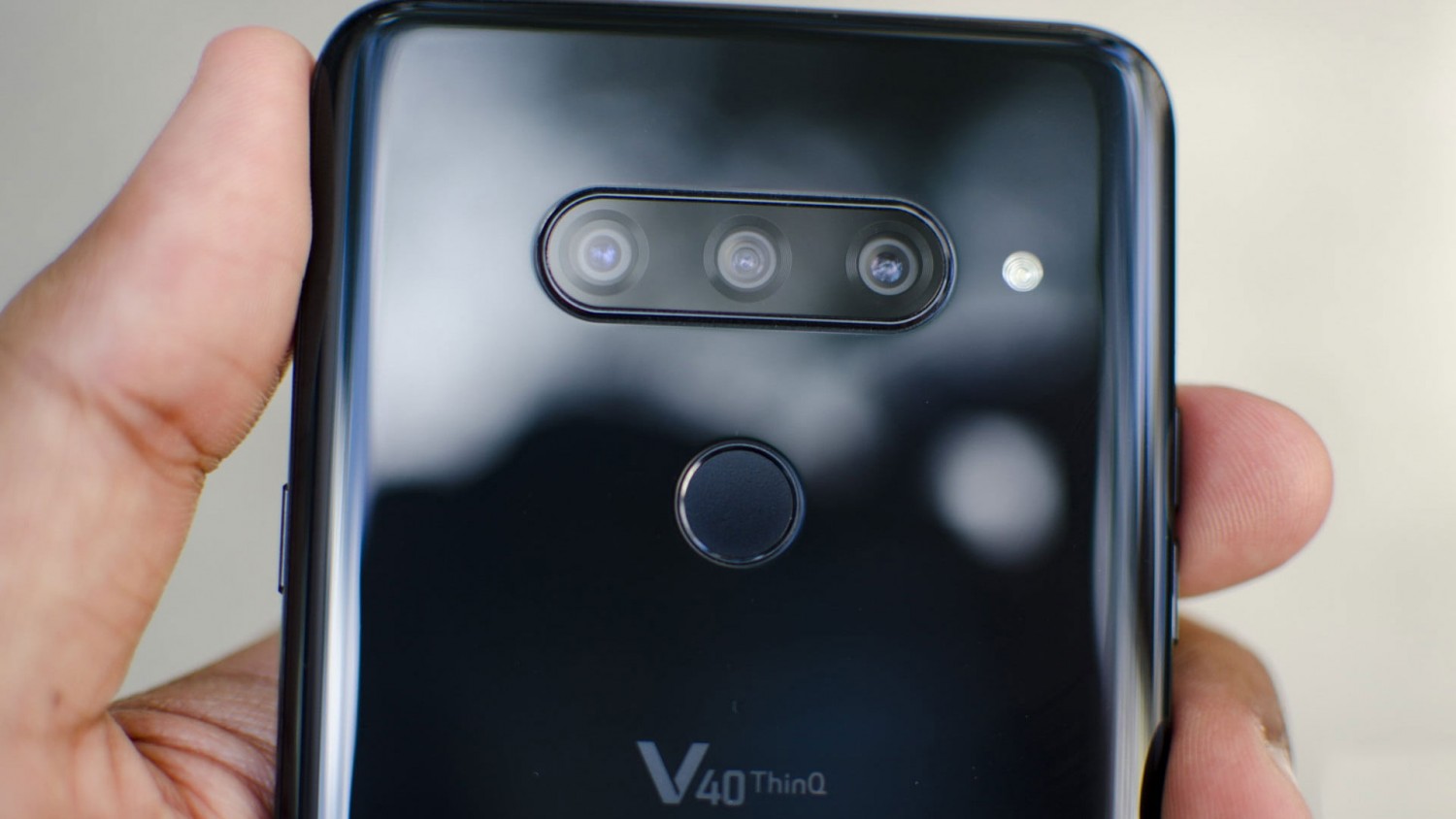 LG V40 ThinQ в рейтинге DxOMark сравнялся с iPhone 8 Plus