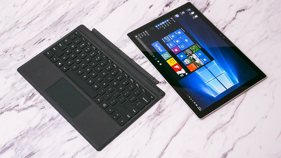 Microsoft заменит планшеты Surface Pro 4 с мерцающими дисплеями