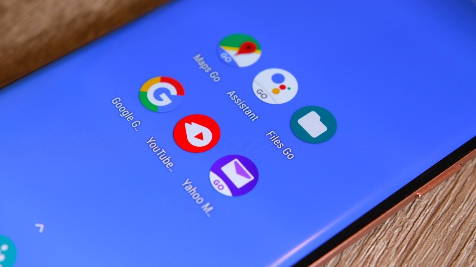 Xiaomi сертифицирует первый смартфон на Android Go