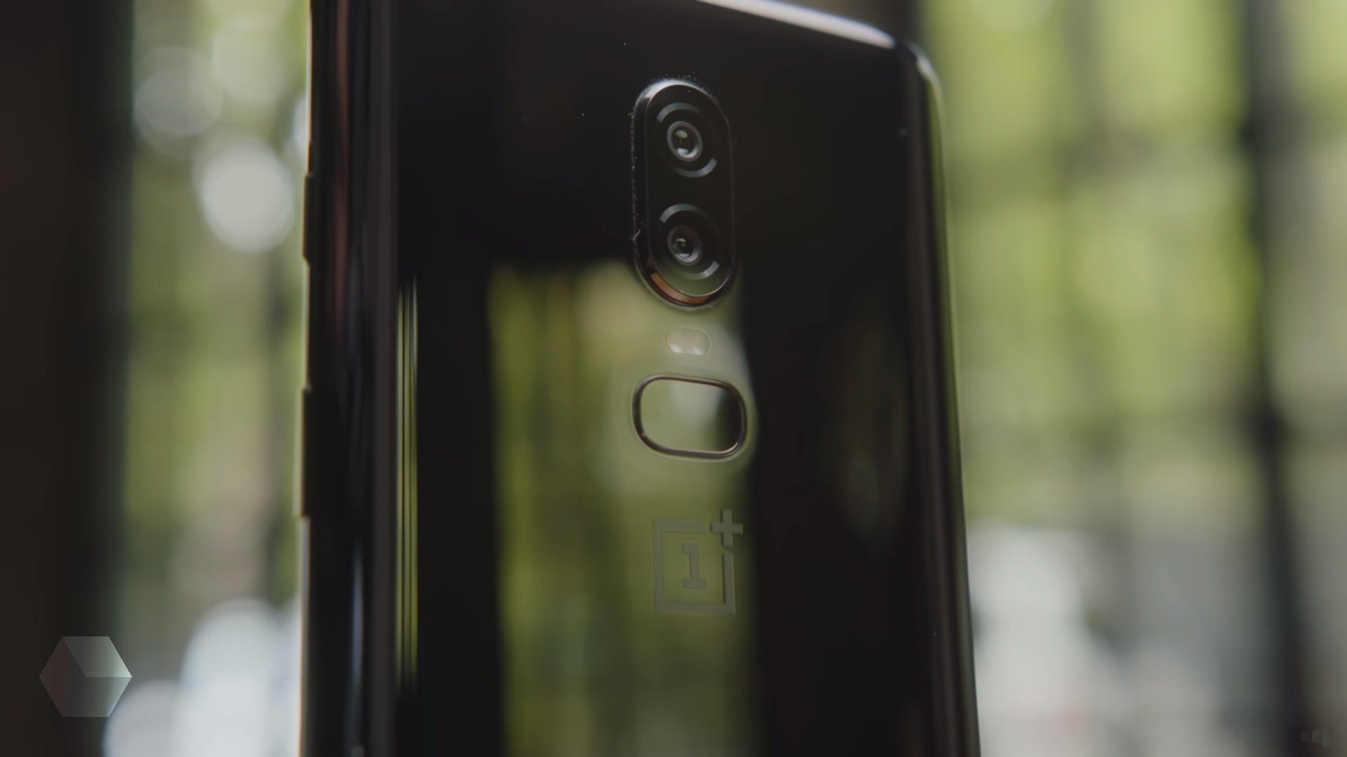 Первое подтверждение существования OnePlus 6T