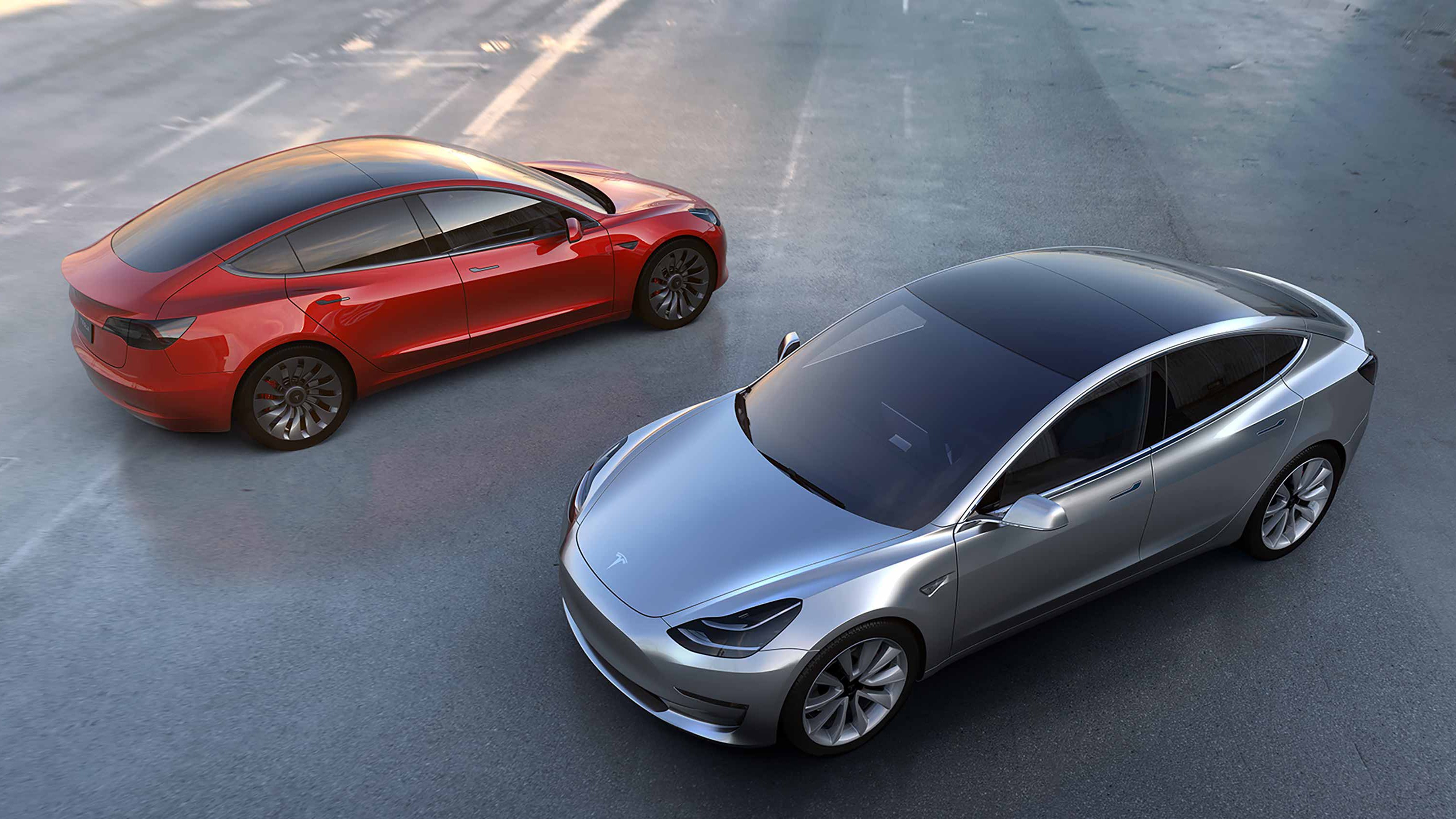 Tesla Model 3 научилась самостоятельно парковаться