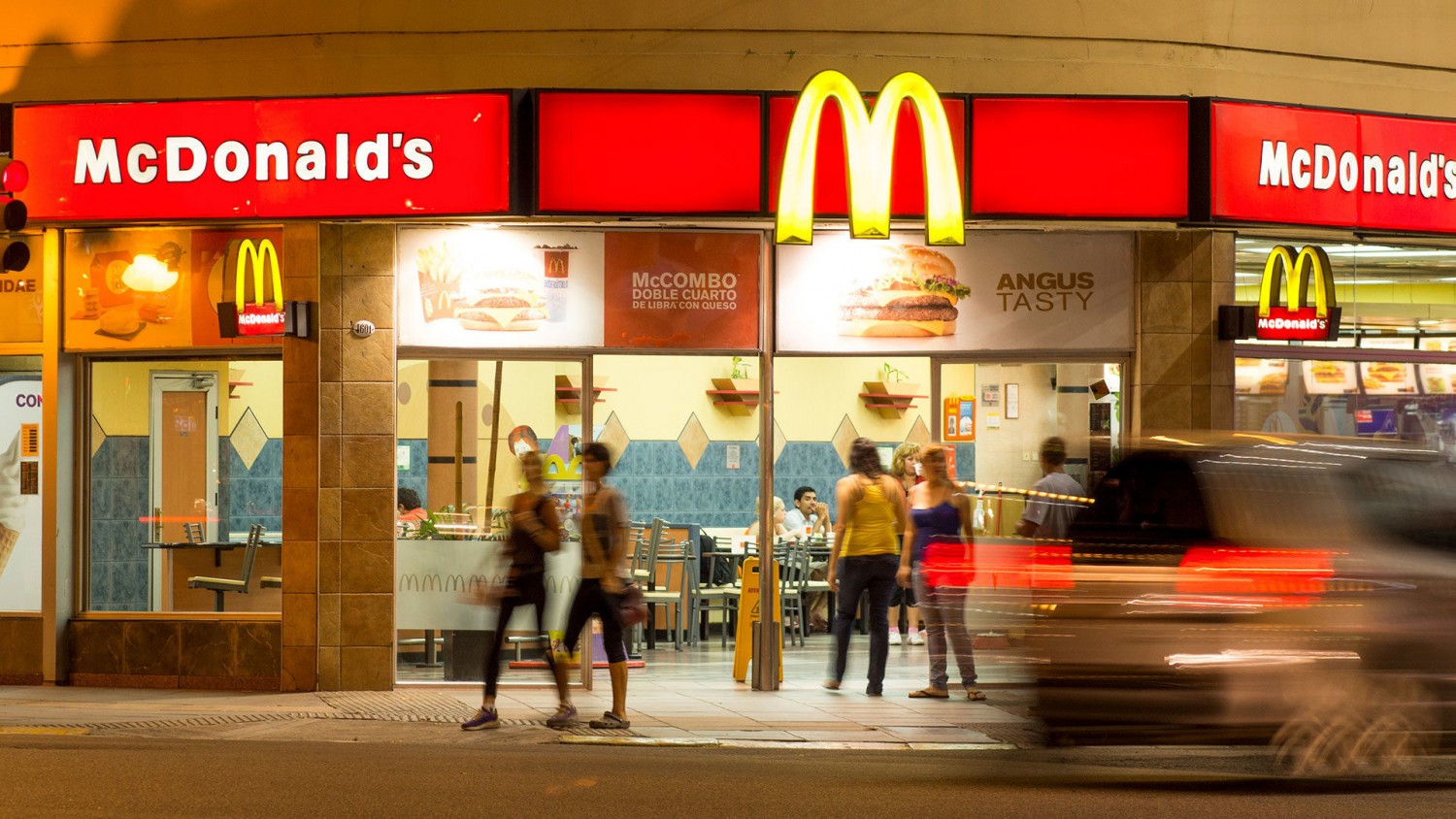 «Макдоналдс» может открыть сети кухонь по готовке еды только для доставки