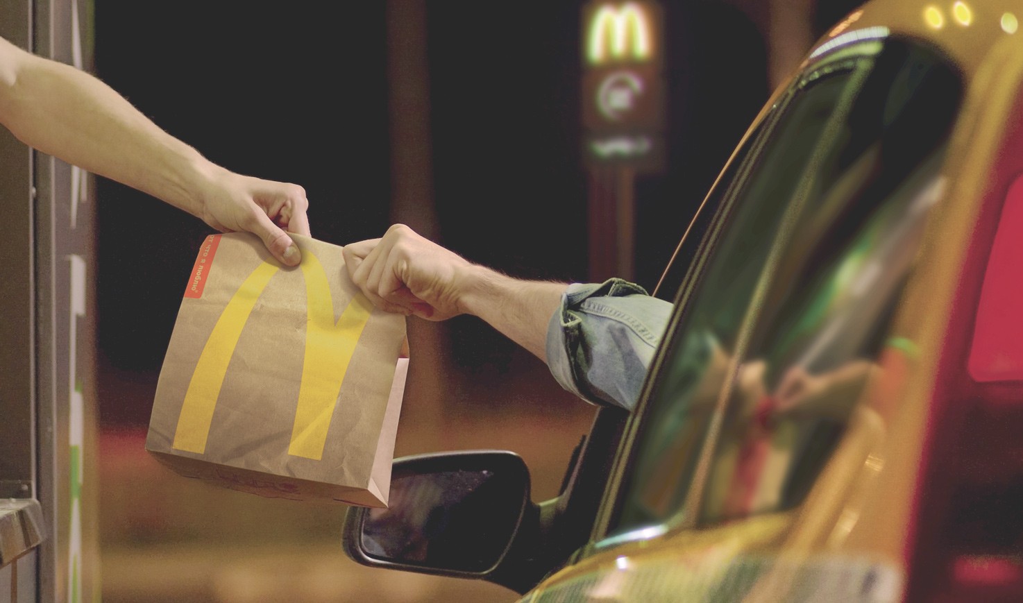 McDonald's приобрела стартап Apprente для роботизации «МакАвто»