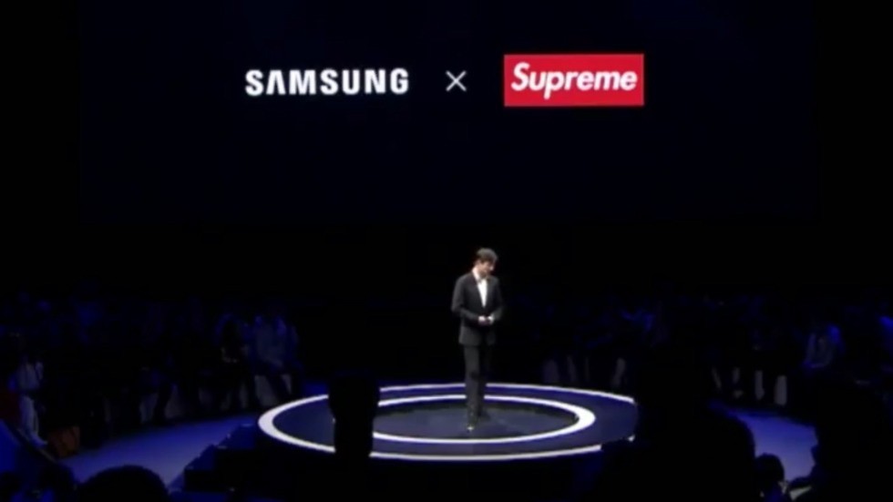 Samsung заключила соглашение с фейковым брендом Supreme