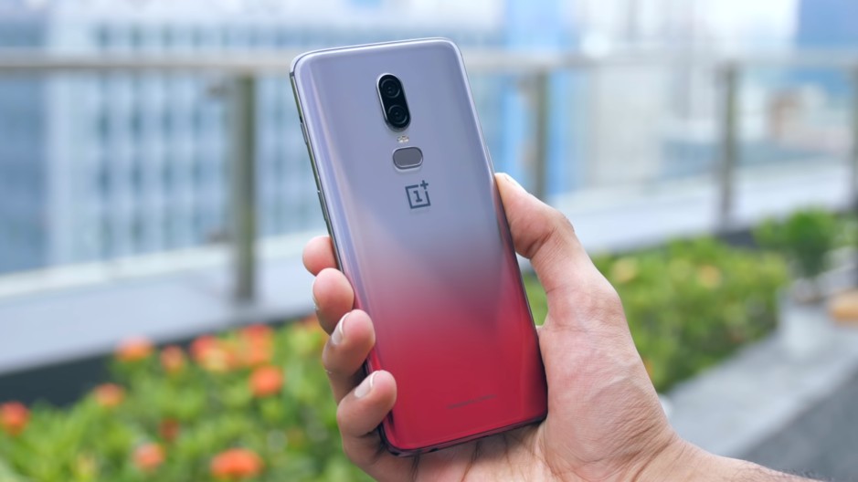 Прототипы градиентных цветов OnePlus 6, которые никогда не попадут в продажу