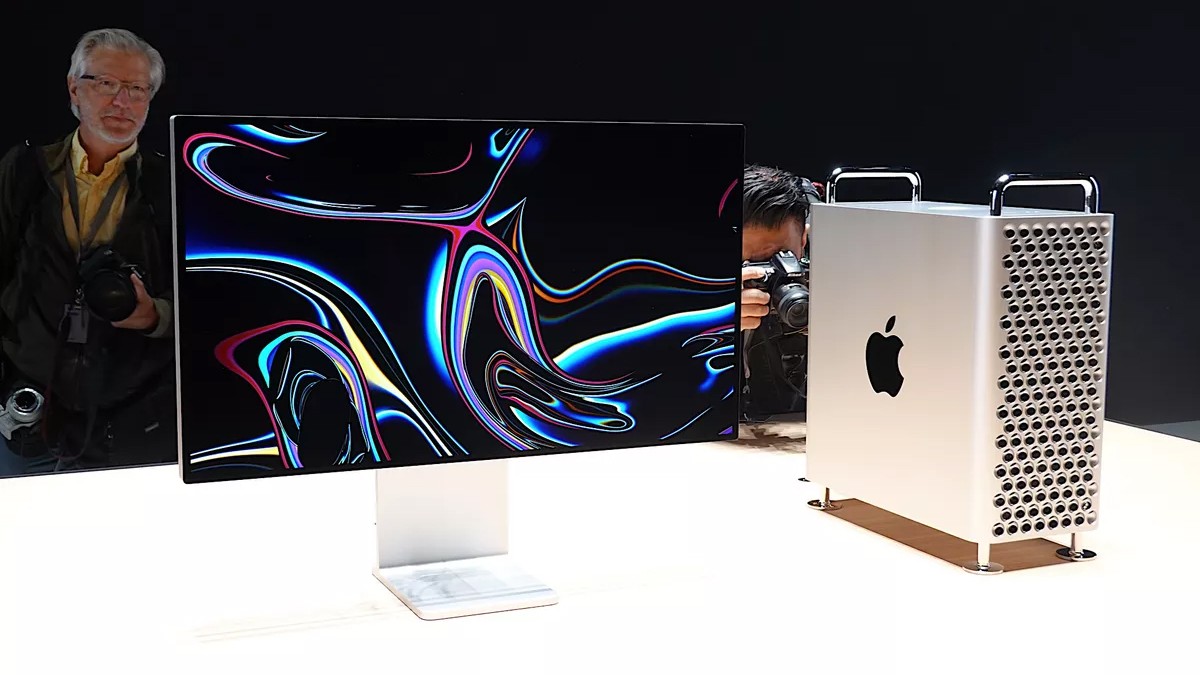 Mac Pro и Pro Display XDR появятся в продаже в декабре