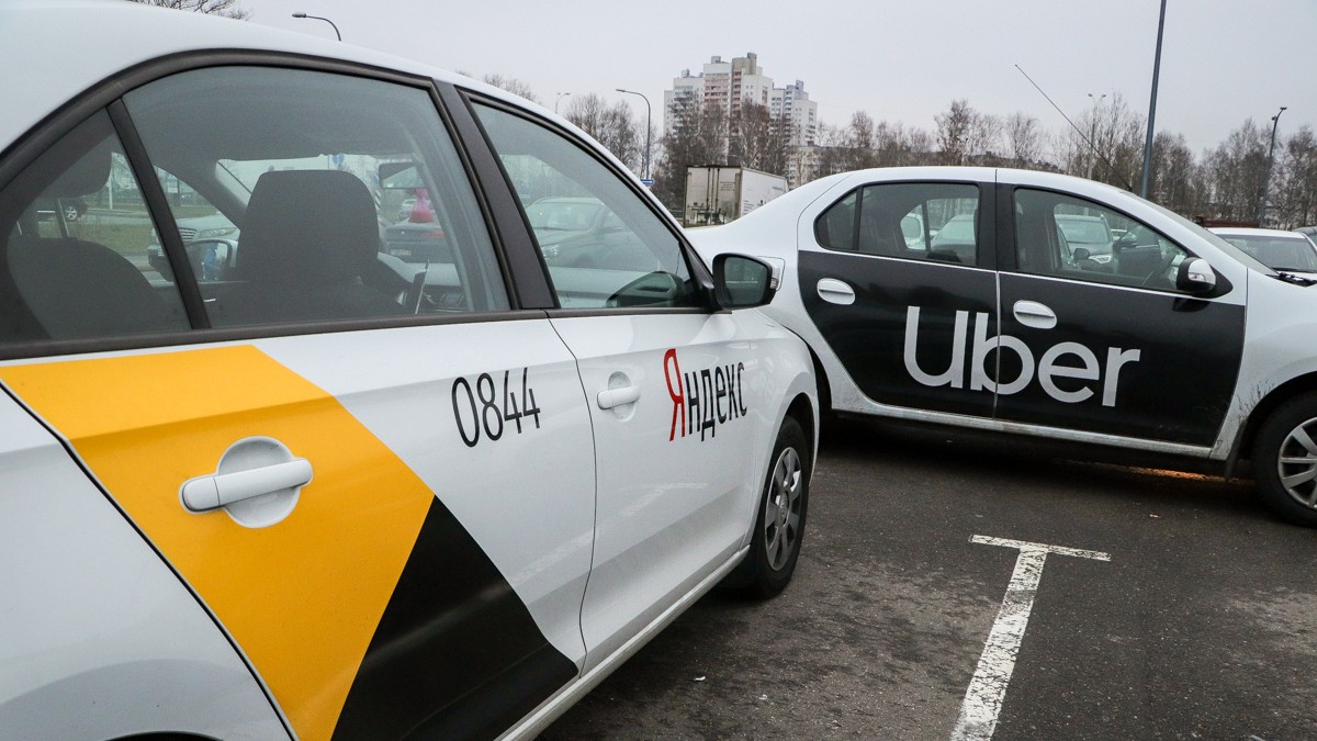 Bloomberg: «Яндекс» планирует выкупить долю Uber в «Яндекс.Такси»