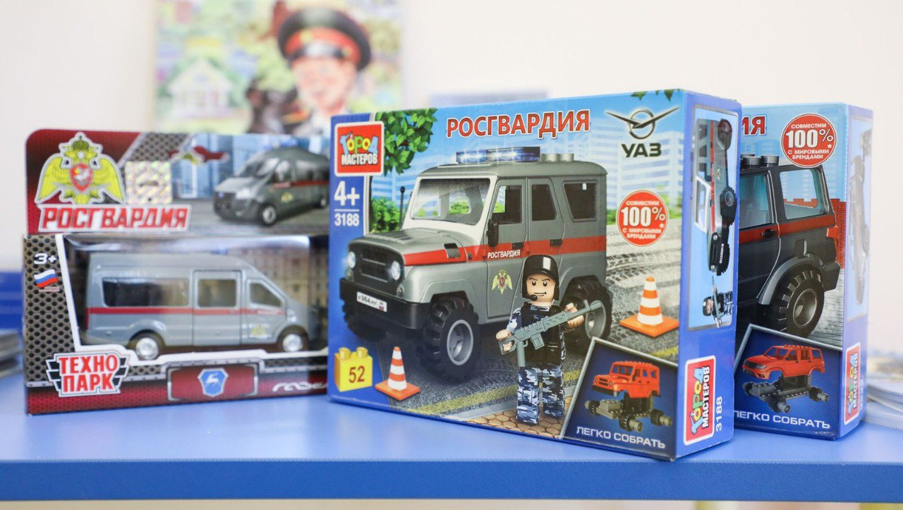 Росгвардия выпустила серию игрушек в стиле LEGO - Rozetked.me