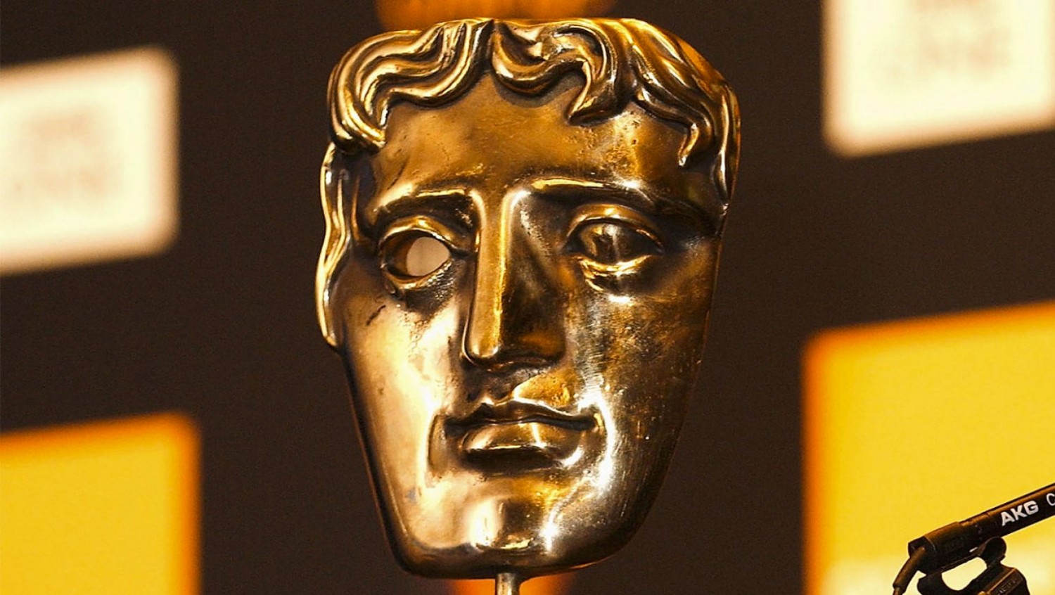 Премию BAFTA обвиняют в расизме