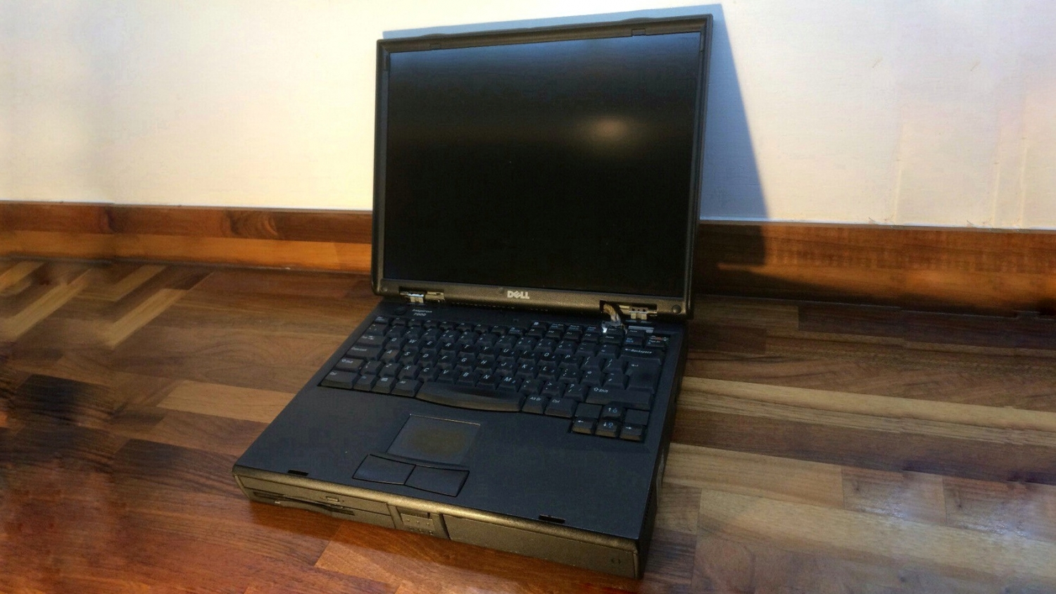 Ноутбук Dell Фото