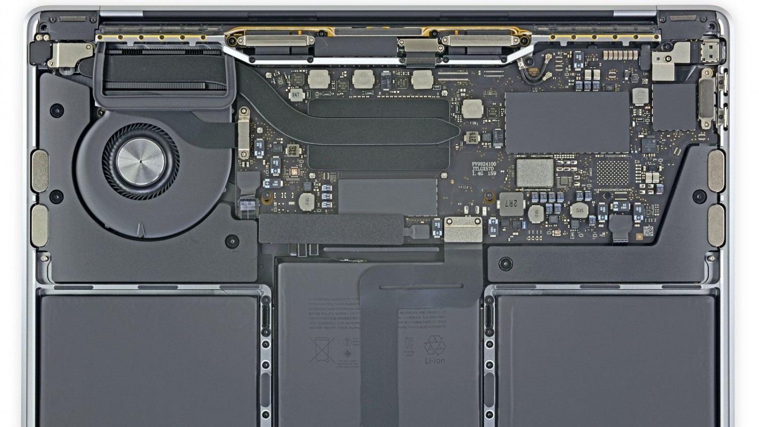 В новых MacBook Pro 13 невозможно увеличить память