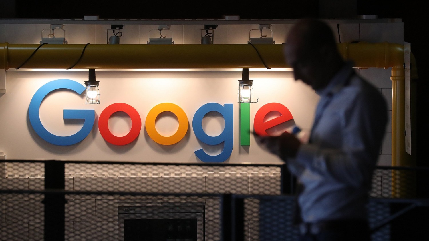 Google впервые раскрыла доходы YouTube. Сервис заработал 15 млрд долларов в 2019 году