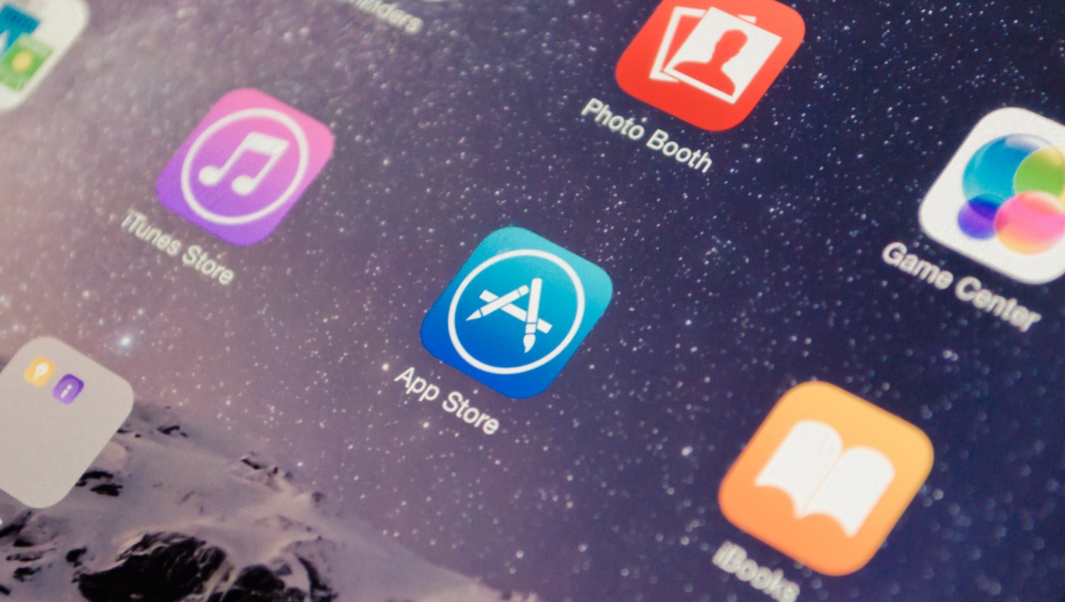 Apple не будет менять правила App Store