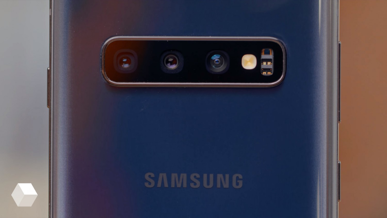 Российские владельцы Samsung Galaxy S10 получают апдейт до Android 10