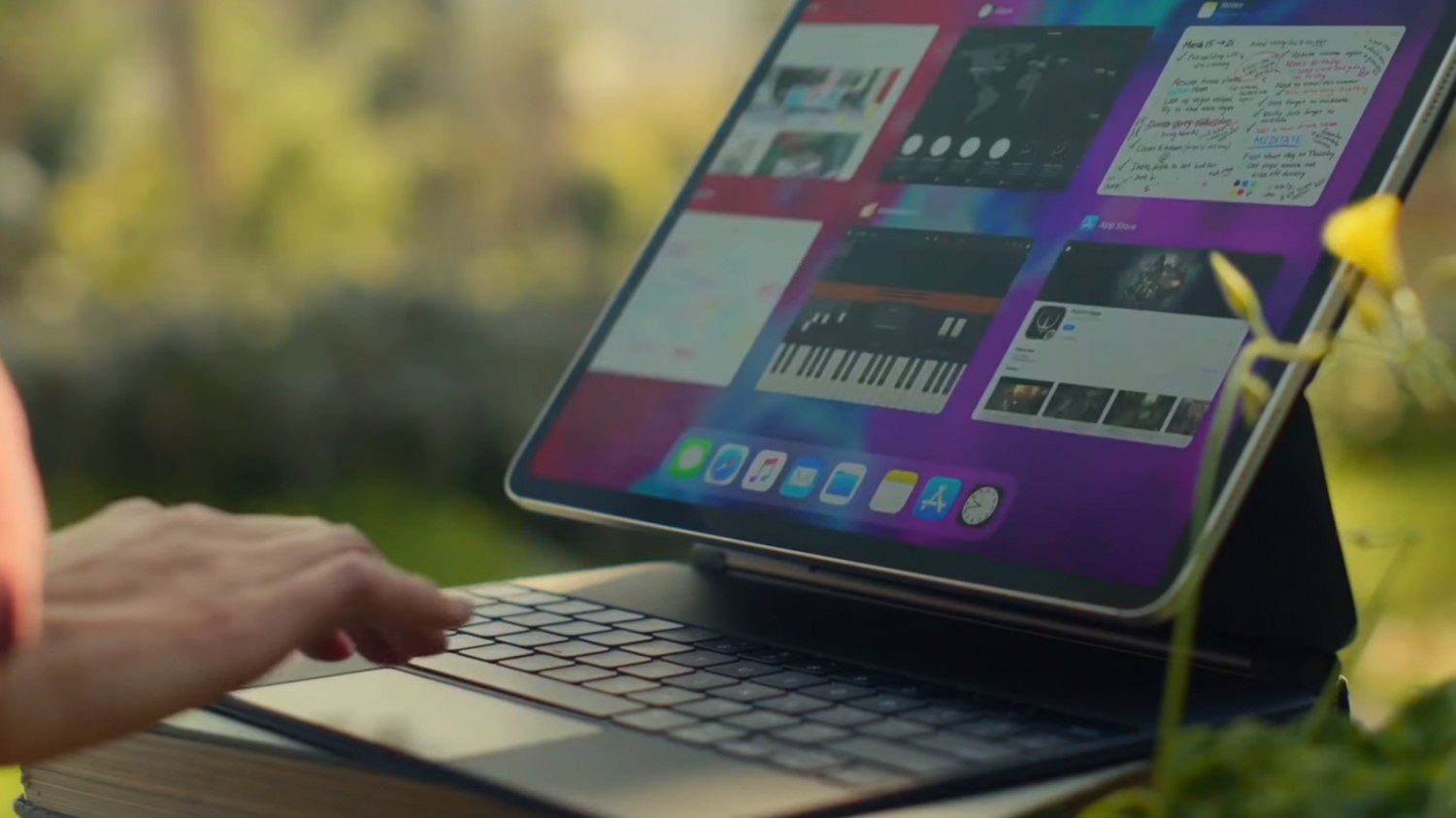 iPad Pro 12,9" с новой Magic Keyboard тяжелее, чем MacBook Air 13
