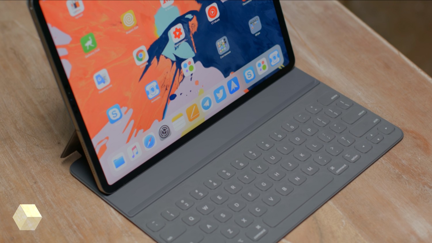 DigiTimes: Apple выпустит Smart Keyboard с подсветкой и ножничным механизмом для iPad 2020