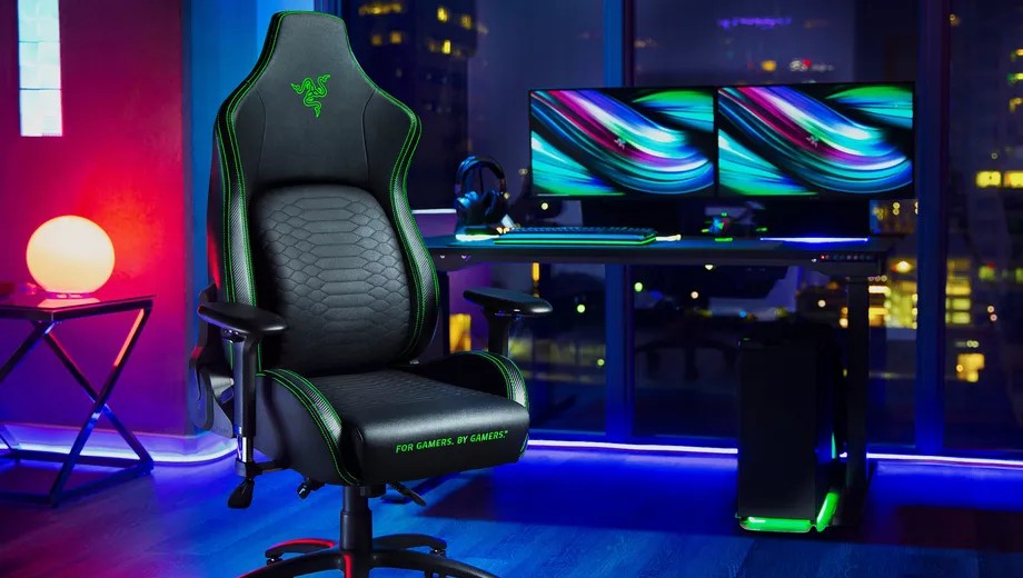 Новинки Razer: игровой ноутбук, кресло и пара новых корпусов