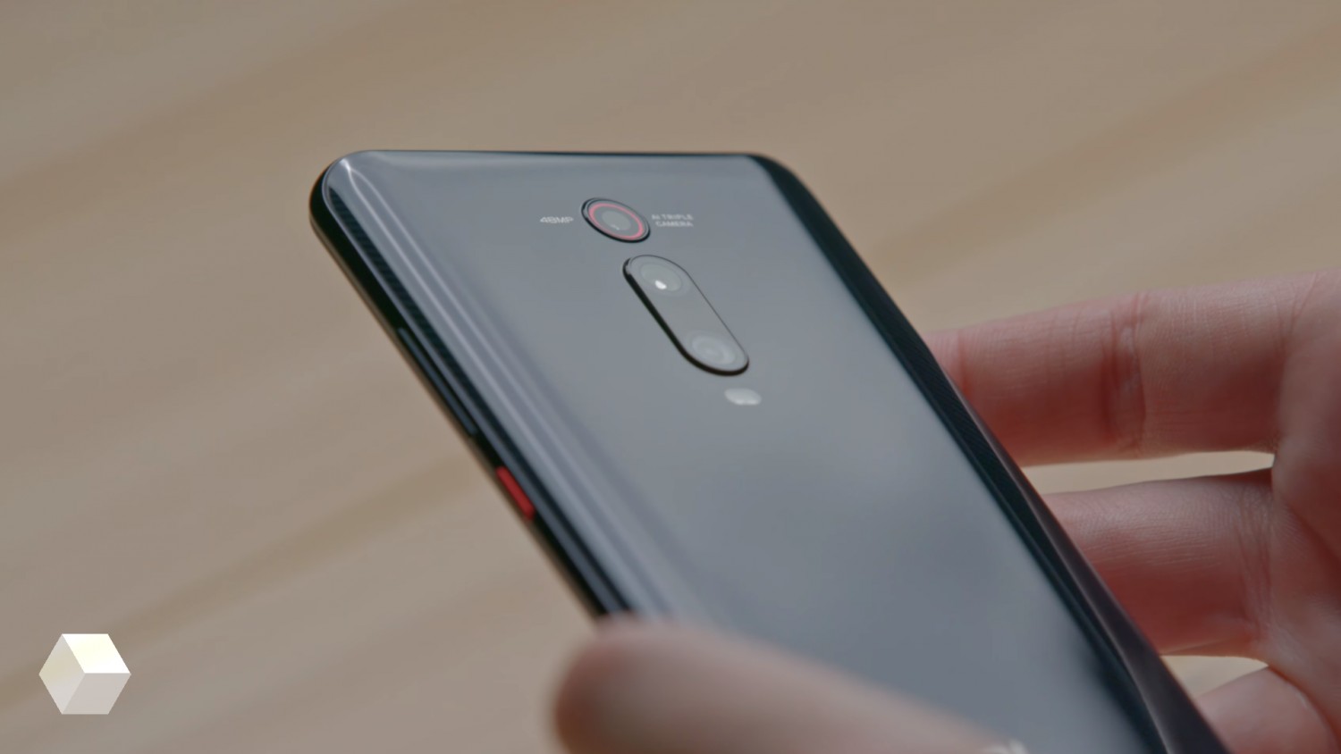 Xiaomi Mi 9T за 16 996 рублей на Tmall