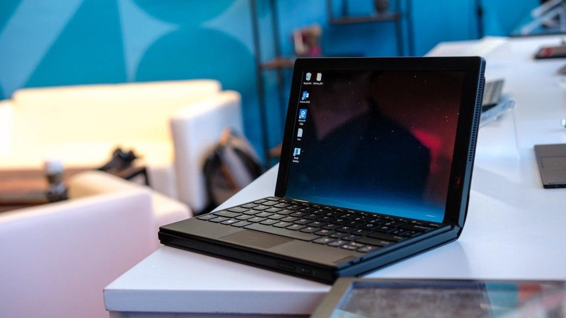 Lenovo официально представила первый в мире ноутбук с гибким дисплеем