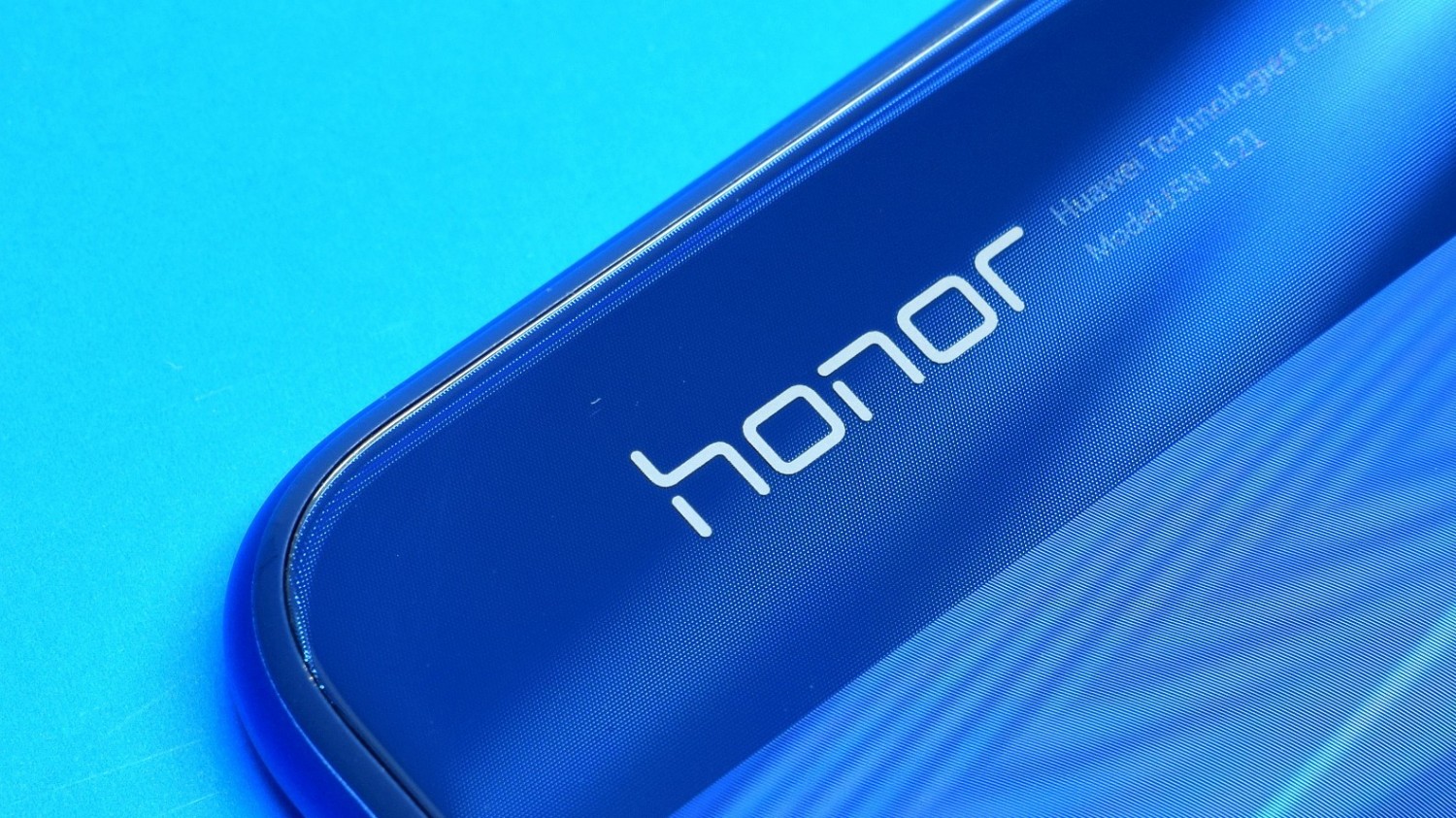 Слитый рендер Honor 20 Pro показал основные камеры смартфона