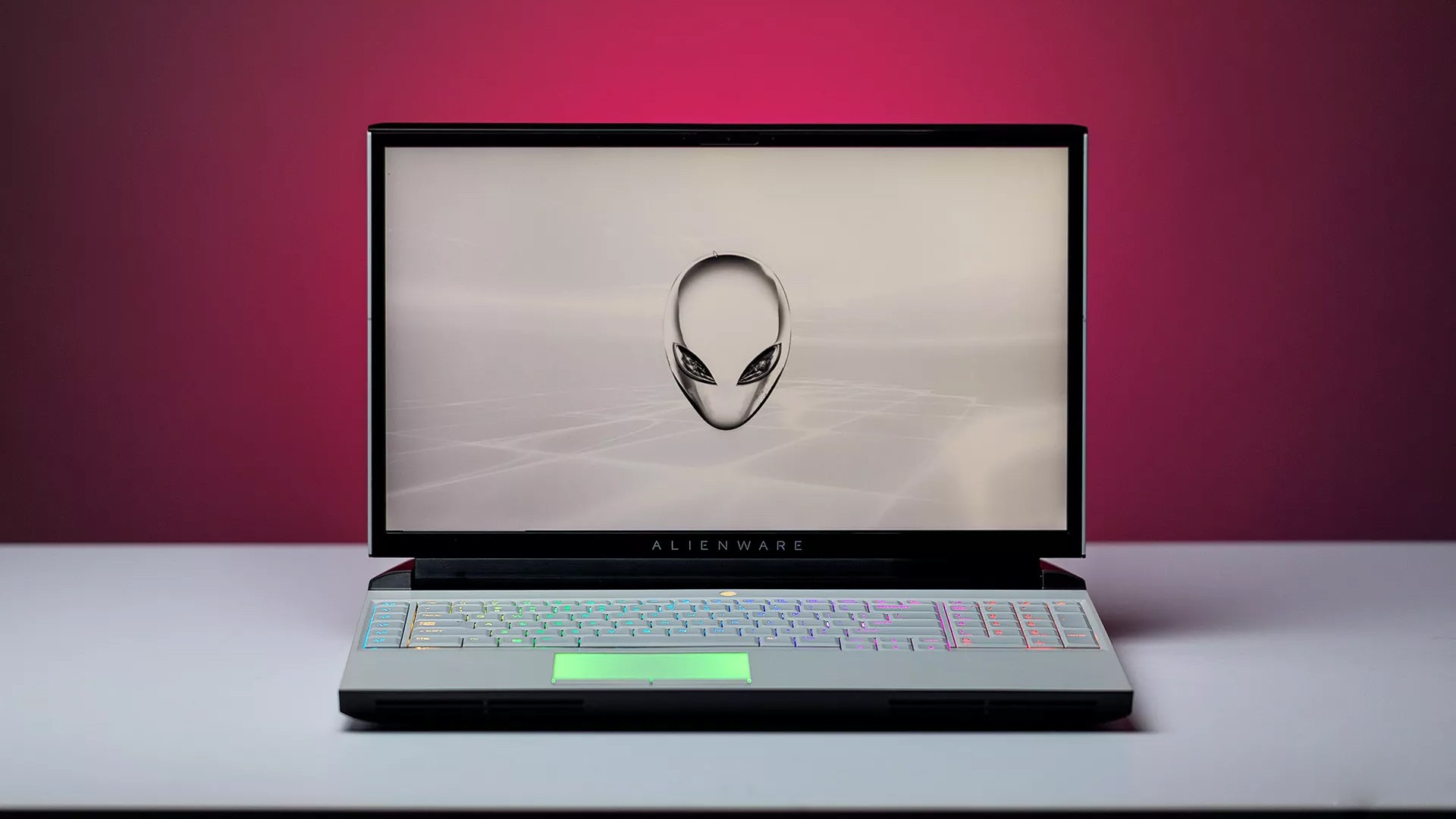 Alienware Area-51m — игровой ноутбук с возможностью обновления CPU и GPU