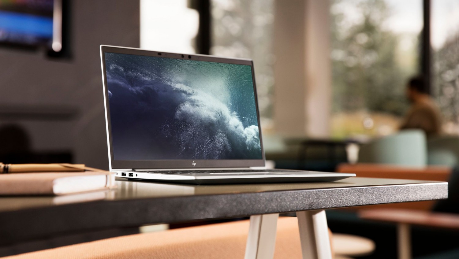 HP представила новые ноутбуки серии Elite Dragonfly и не только