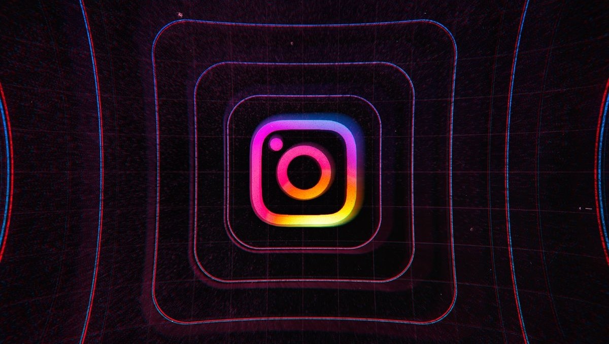 Instagram использует камеру смартфона даже тогда, когда пользователь не снимает фото или видео