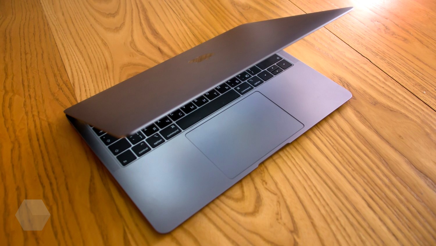 MacBook Air (2020) с Core i5 на 63% быстрее MacBook Air (2019)