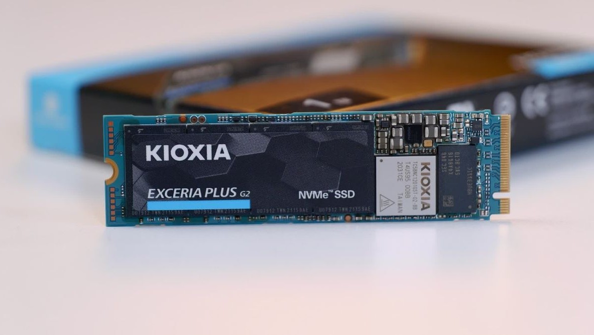 Kioxia представила прототип SSD с интерфейсом PCIe 5.0. У него огромная  пропускная способность - Rozetked.me