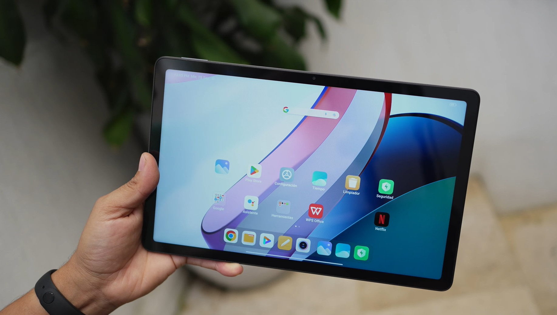 В сети появилось первое видео с распаковкой планшета Redmi Pad ...