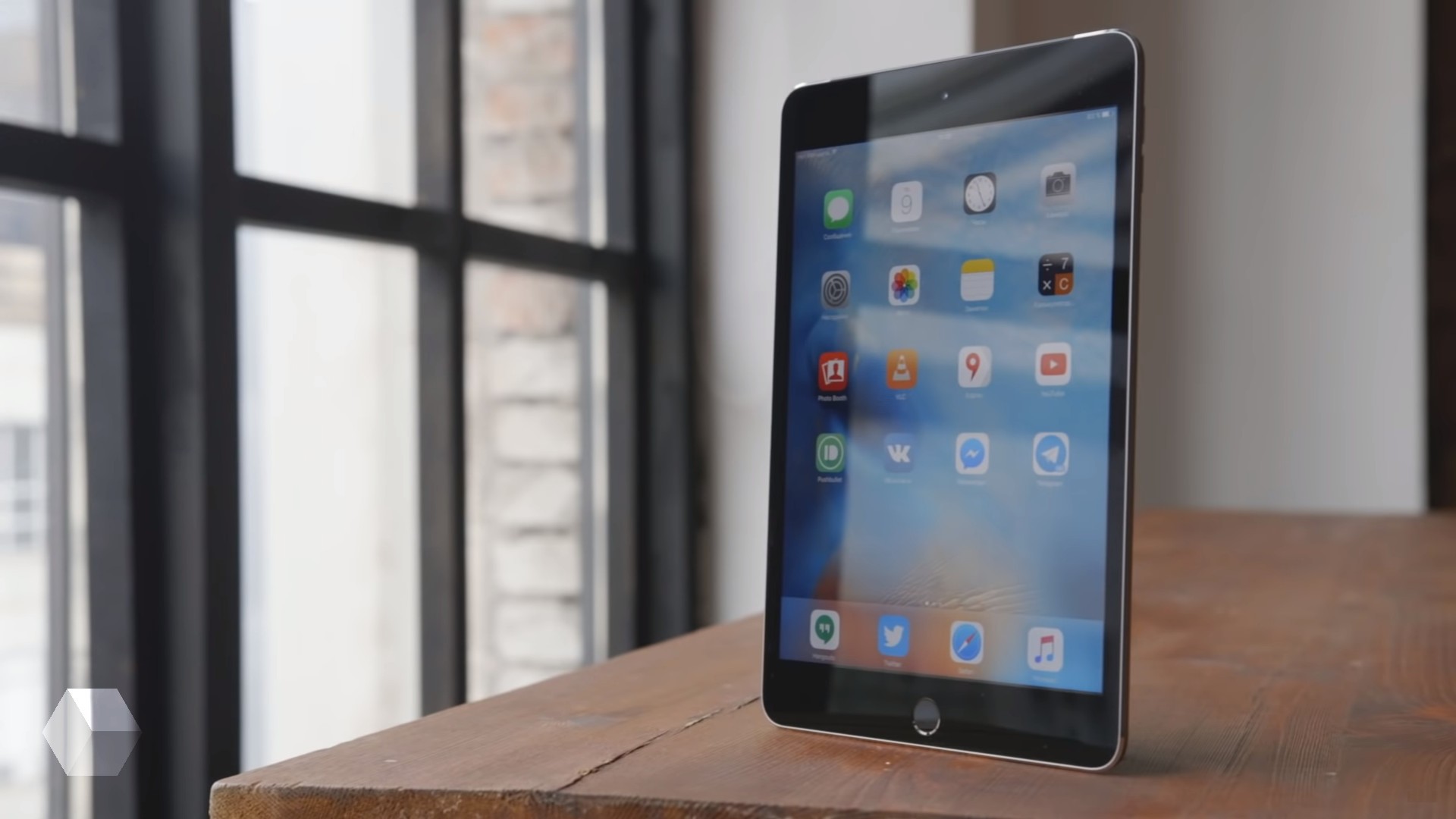 Apple выпустит новый iPad 10" и «недорогой» iPad mini в 2019 году