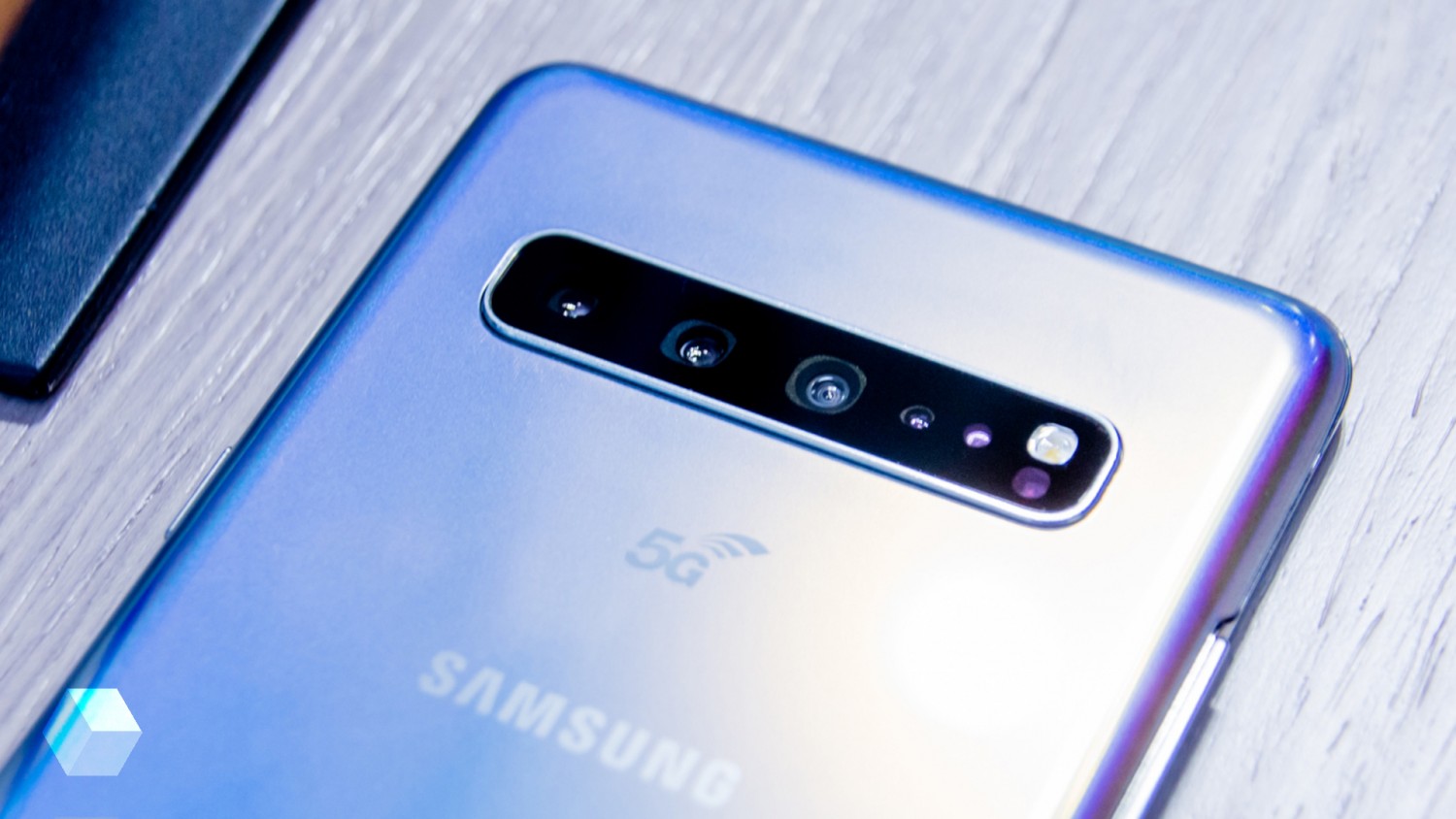 Samsung разрабатывает Galaxy Note 10 с четырьмя камерами