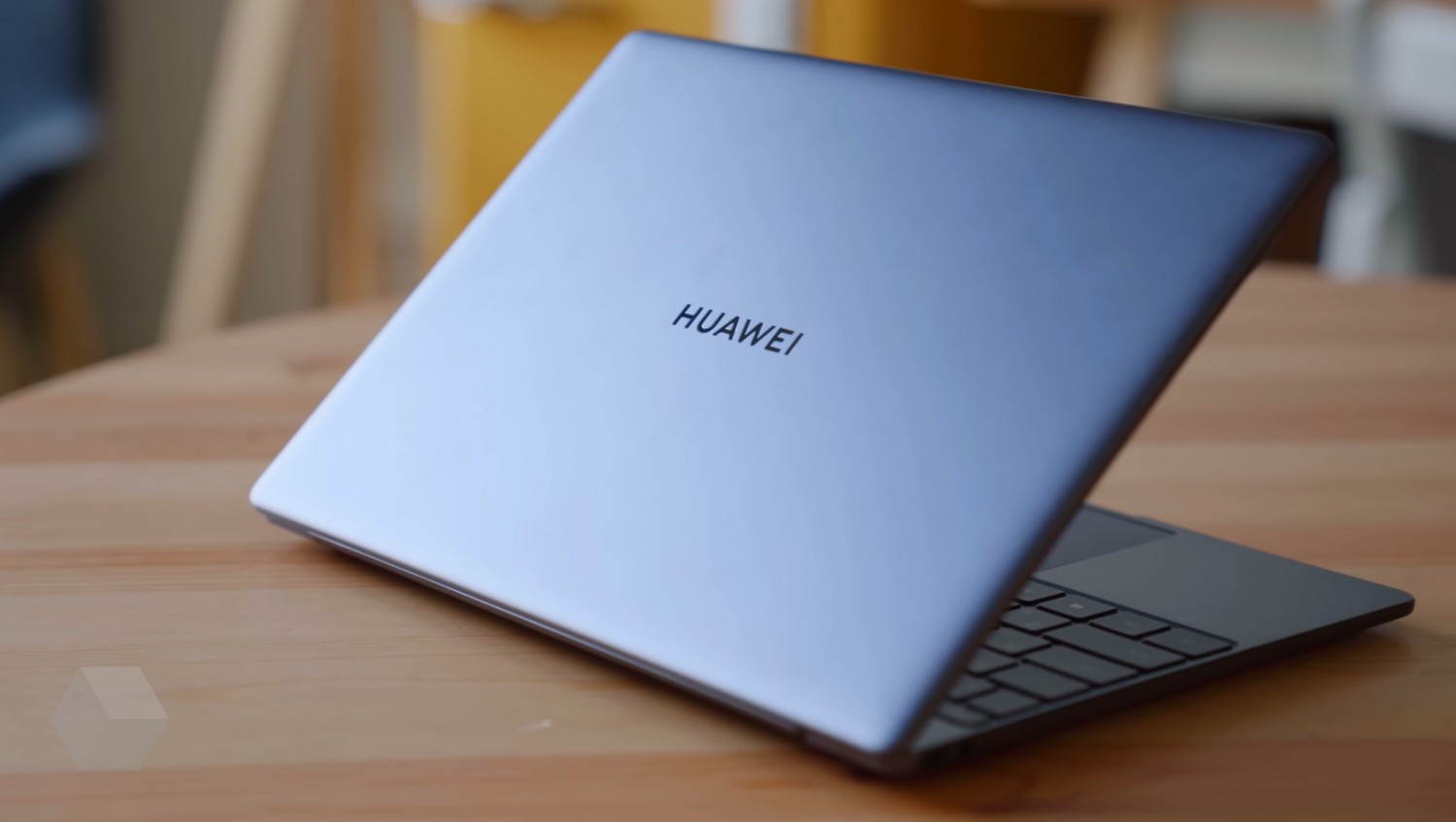 Утечка: характеристики первого ноутбука Huawei на базе Kirin