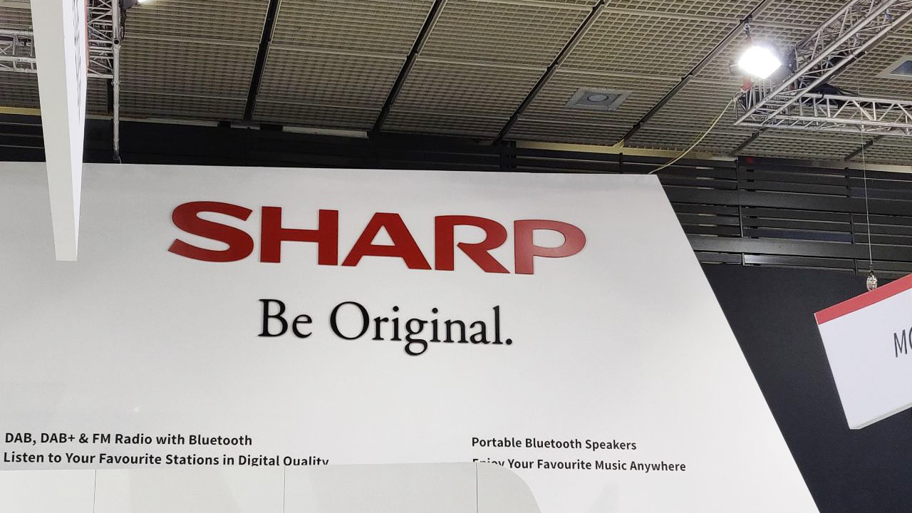 Sharp на IFA 2018: телевизоры 8К, аудио и смартфоны