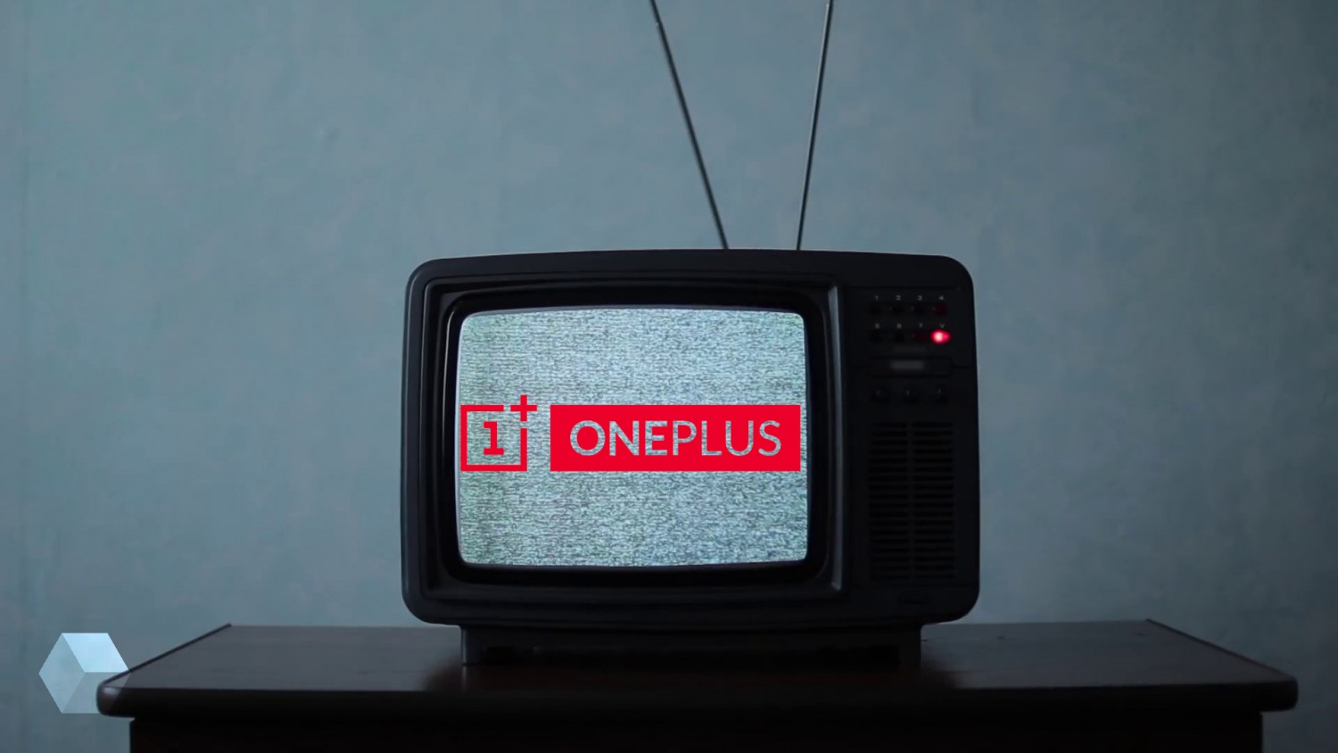 Первый телевизор OnePlus представят 26 сентября