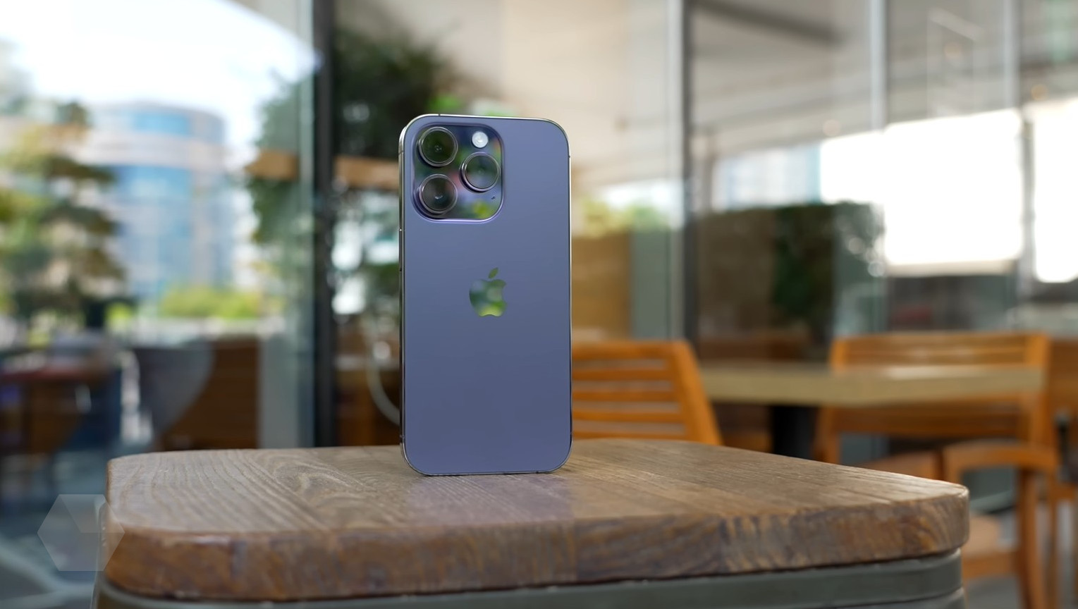 iPhone занимает восемь позиций в топ-10 самых продаваемых смартфонов в 2022 году